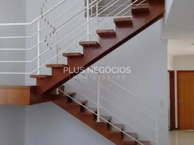 Sobrado Casa em Condomínio à Venda Alto Padrão 4 Suítes Piscina Aquecimento Solar 4 Vagas de Ga