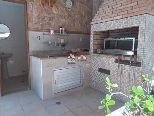 Sobrado Colonial de Luxo em Condomínio para Locação mobiliado!