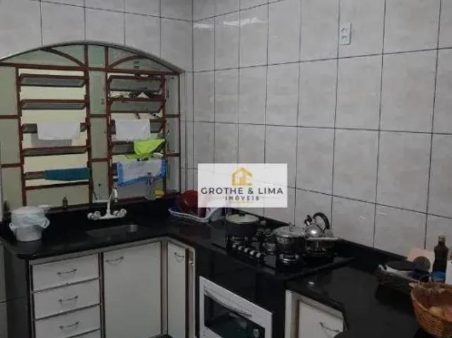 Sobrado com 4 dormitórios à venda, 276 m² por R$ 1.705.000,00 Bosque dos Eucaliptos São José dos
