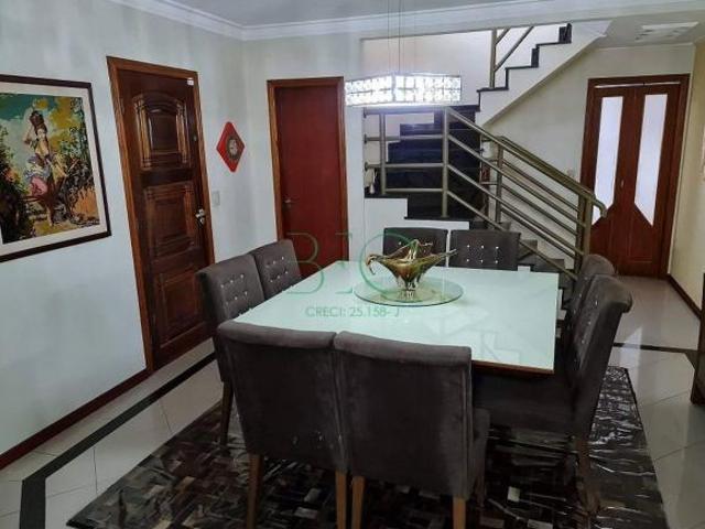 Sobrado à venda, 143 m² por R$ 750.000,00 Vila Tibagi Guarulhos/SP