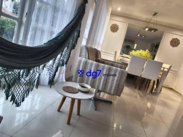 Sobrado com 4 dormitórios à venda, 164 m² por R$ 1.030.000 Jardim Barbacena