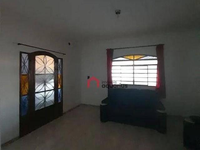 Sobrado com 4 dormitórios à venda, 174 m² por R$ 692.000,00 Jardim Colonial São José dos Campos/
