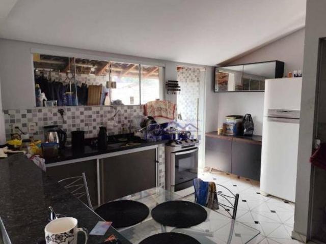 Sobrado com 4 dormitórios à venda, 180 m² por R$ 467.000,00 Residencial União São José dos Campo