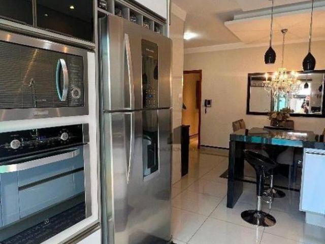 Sobrado com 4 dormitórios à venda, 217 m² por R$ 950.000,00 Parque Novo Mundo Americana/SP