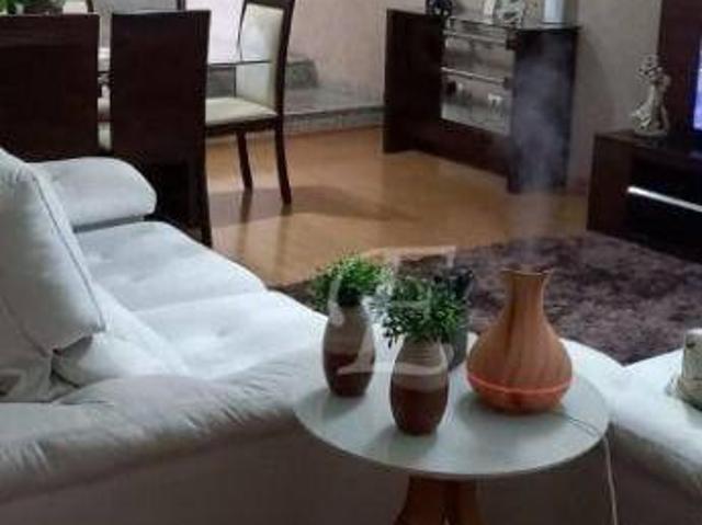 Sobrado com 4 dormitórios à venda, 210 m² por R$ 530.000,00 Jardim Taipas São Paulo/SP