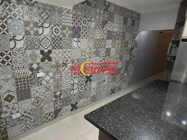 SOBRADO COM 4 DORMITÓRIOS A VENDA, 210 m² PQ. UIRAPURU GUARULHOS/SP