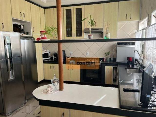 Sobrado com 4 dormitórios à venda, 232 m² por R$ 1.200.000,00 Parque Santa Rosa Suzano/SP