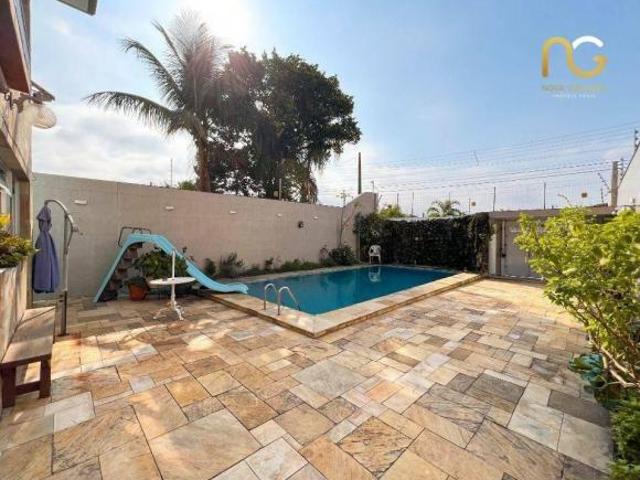 Sobrado com 4 dormitórios à venda, 254 m² por R$ 1.500.000,00 Caiçara. Praia Grande/SP