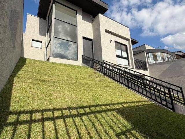 Sobrado com 4 dormitórios à venda, 255 m² por R$ 1.875.000,00 Guabirotuba Curitiba/PR