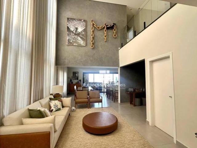 Sobrado com 4 dormitórios à venda, 256 m² por R$ 2.100.000,00 Portal San Giovanni Itatiba/SP