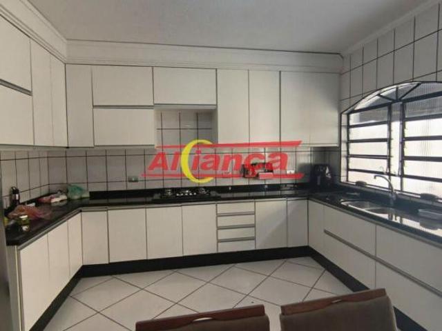 SOBRADO COM 4 DORMITÓRIOS À VENDA, 277,24 M² JARDIM ÁLAMO GUARULHOS/SP