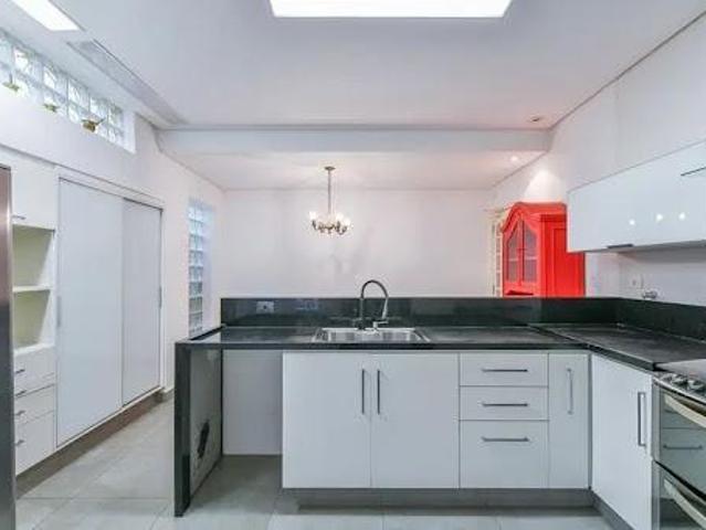Sobrado com 4 dormitórios à venda, 290 m² por R$ 2.950.000,00 Vila Mariana S