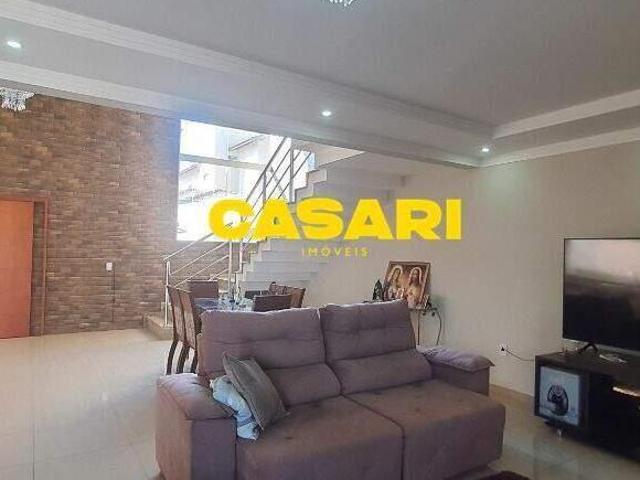 Sobrado com 4 dormitórios à venda, 300 m² Flamboyant Cerquilho/SP