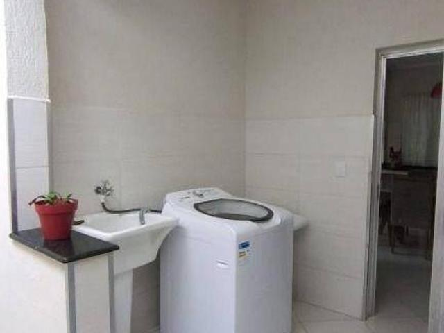 Sobrado com 4 dormitórios à venda, 343 m² por R$ 840.000,00 Cidade Jardim Jacareí/SP