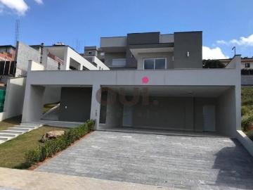 Sobrado com 4 dormitórios à venda, 355 m² por R$ 1.800.000,00 Condomínio Residencial Fazenda Santa