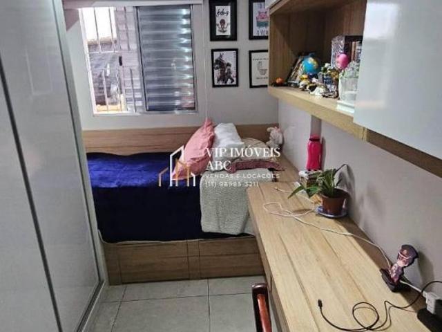 SOBRADO COM 4 DORMITÓRIOS E 4 VAGAS