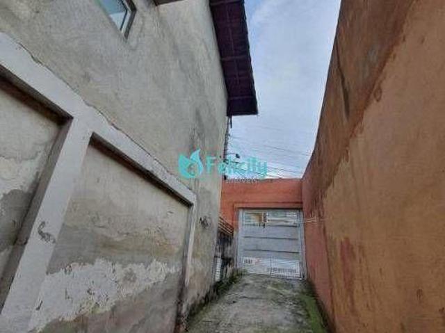 Sobrado com 4 dormitórios, 6 vagas, 142m2, no Jardim Maristela por R$ 750.000,00