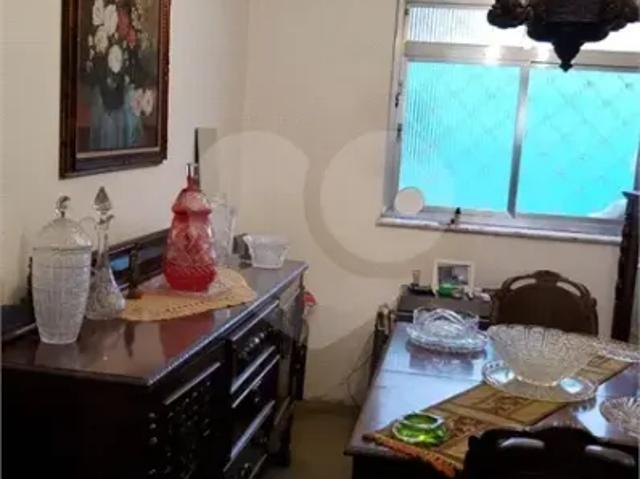 Sobrado com 4 quartos, 2 vagas no Pacaembu