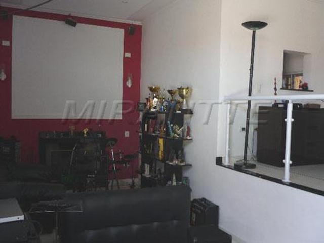 Sobrado com 4 quartos