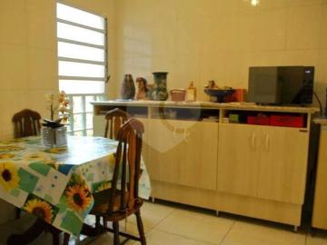 Sobrado com 4 quartos à venda em Taboão SP