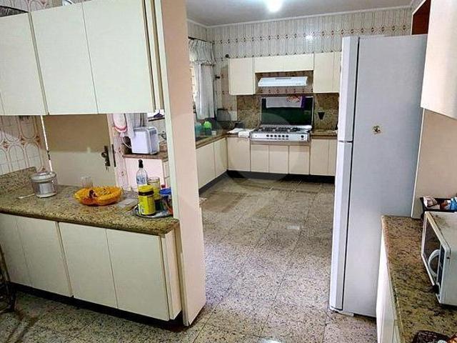 Sobrado com 4 quartos à venda em Tatuapé SP