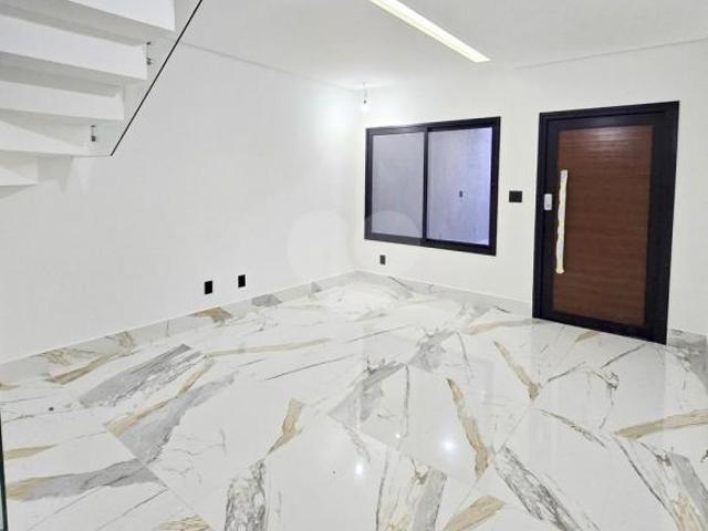 Sobrado com 4 quartos à venda em Vila monumento SP