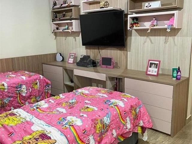 Sobrado com 4 quartos à venda em Itaberaba SP