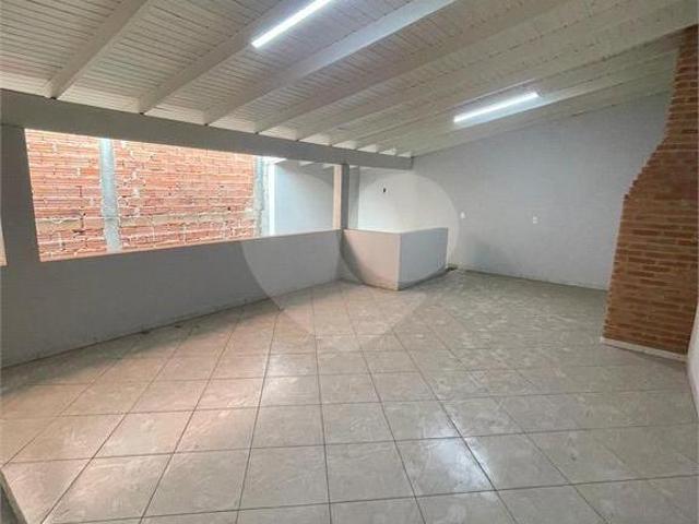 Sobrado com 4 quartos à venda em Jardim hubert SP