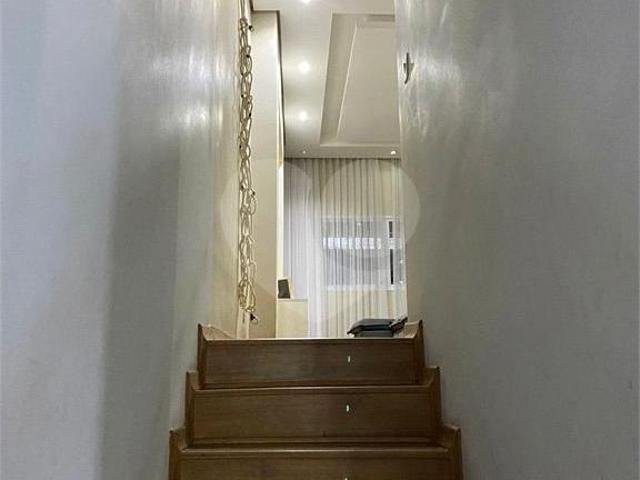 Sobrado com 4 quartos à venda em Jardim lallo SP