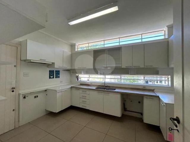 Sobrado com 4 quartos à venda em Santo amaro SP