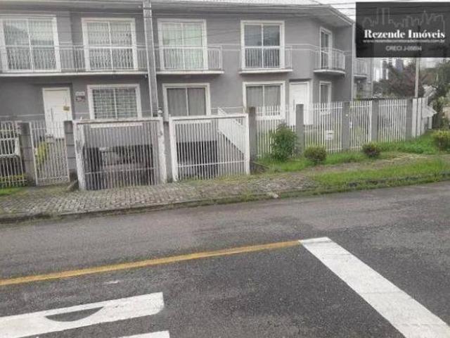 Sobrado com 4 quartos à venda no bairro Mossunguê Curitiba/PR