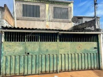 Centro de Taguatinga - Garagem, Área de serviço