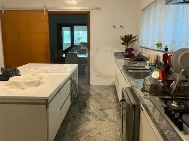 Sobrado com 4 quartos à venda em Tucuruvi SP