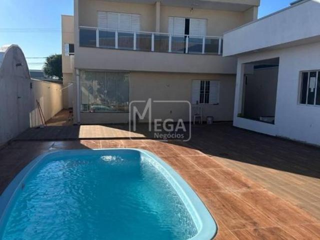 Sobrado com 4 suítes à venda, 350 m² por R$ 1.400.000 Lagoa Bonita Engenheiro Coelho/SP