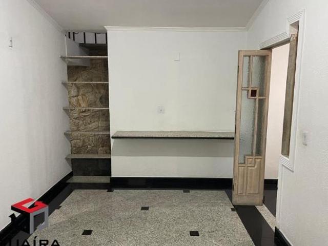 Sobrado com 4 suites, piscina, 2 vagas de garagem no Jabaquara 350m2