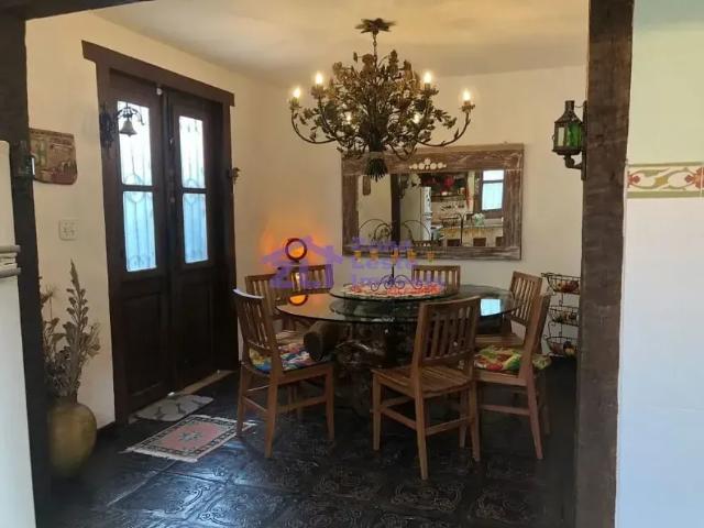 Sobrado com 5 dormitórios à venda, 260 m² na Vila Carrão São Paulo/SP
