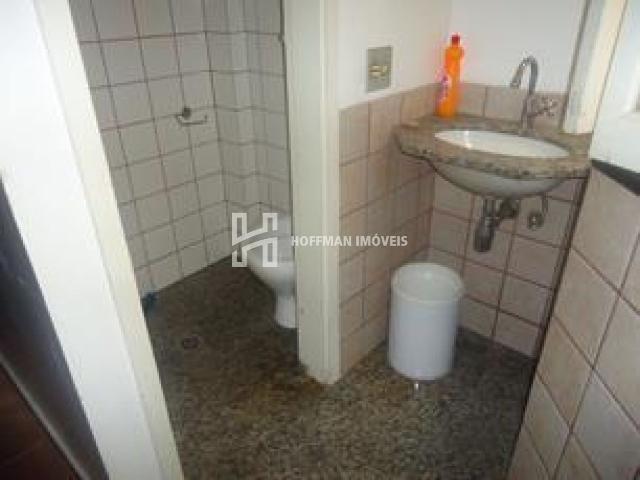Sobrado com 5 Dormitórios à Locação, 300 m² Barcelona SCS REF. HI1410