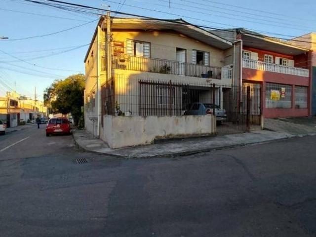 Sobrado com 5 dormitórios à venda, 165 m² por R$ 505.000,00 Novo Mundo Curitiba/PR