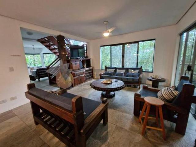 Sobrado com 5 dormitórios à venda, 240 m² por R$ 1.600.000,00 Guaecá São Sebastião/SP
