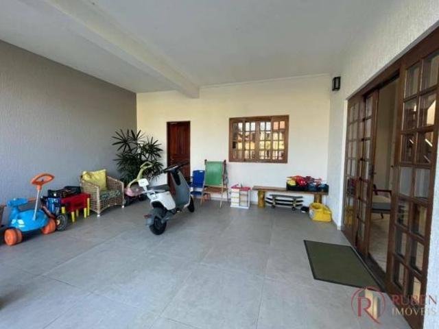 Sobrado com 5 dormitórios à venda, 326 m² por R$ 2.300.000,00 Maitinga Bertioga/SP