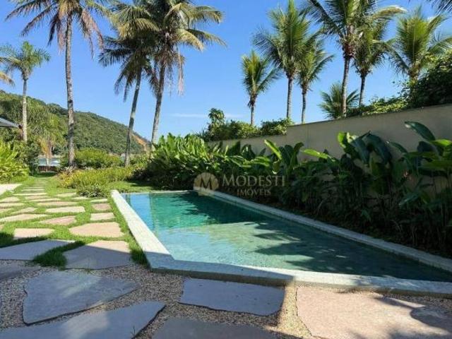 Sobrado com 5 dormitórios à venda, 420 m² por R$ 30.000.000,00 Praia da Baleia São Sebastião/SP