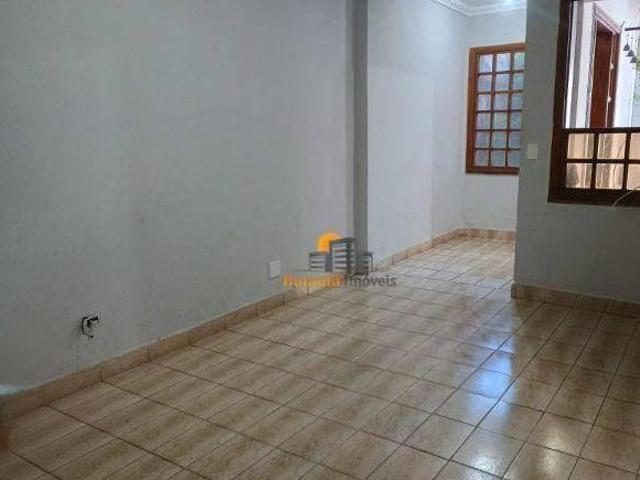 Sobrado com 5 dormitórios 1 Suíte à venda 200m², boa localização
