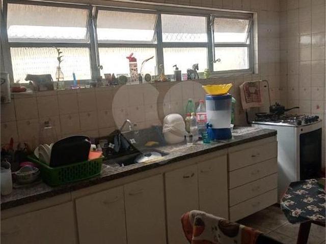 Sobrado com 5 quartos à venda em Jardim regis SP