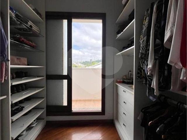 Sobrado com 5 quartos à venda em Real park mogi SP