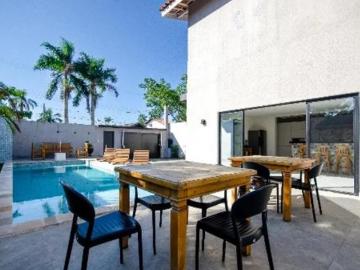 Sobrado com 6 Quartos, 5 suítes à venda, Praia do Pernambuco