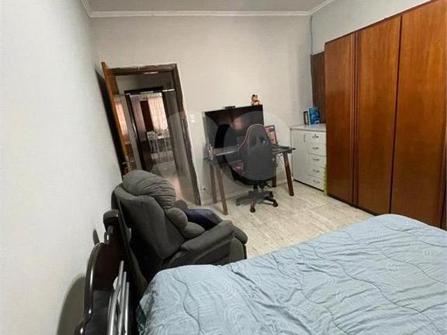 Sobrado com 6 quartos à venda em Interlagos SP