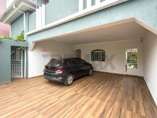 Sobrado com 6 quartos a venda na Vila Planalto