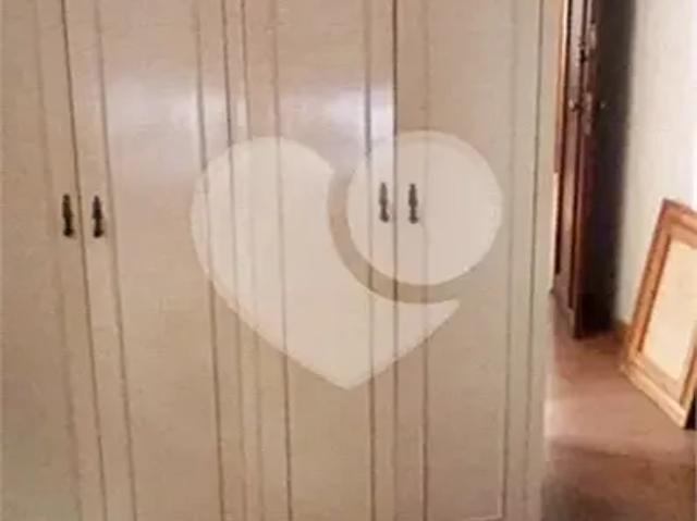 Sobrado com 8 quartos à venda em Jardim franca SP