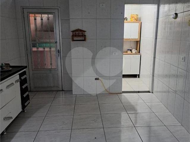 Sobrado com 9 quartos à venda em Jardim tuã SP