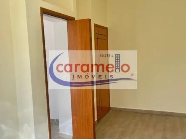 Sobrado com 02 dormitórios para venda na Rua Emilio Vendrell / Jardim Felicidade